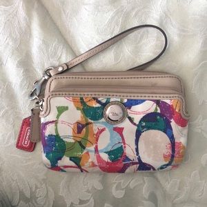Coach poppy wristlet